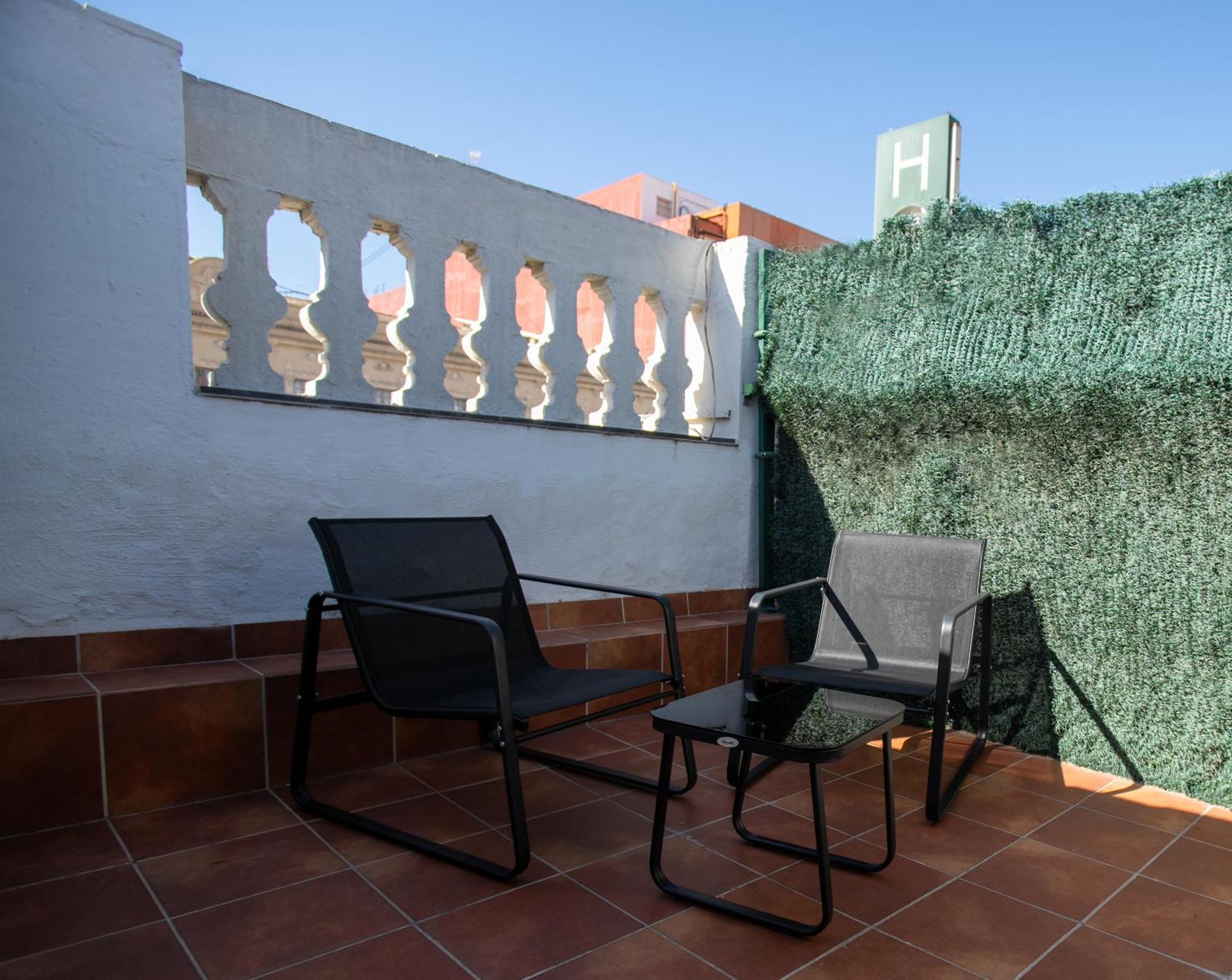 Olympia Consul Del Mar Hotell Valencia Exteriör bild