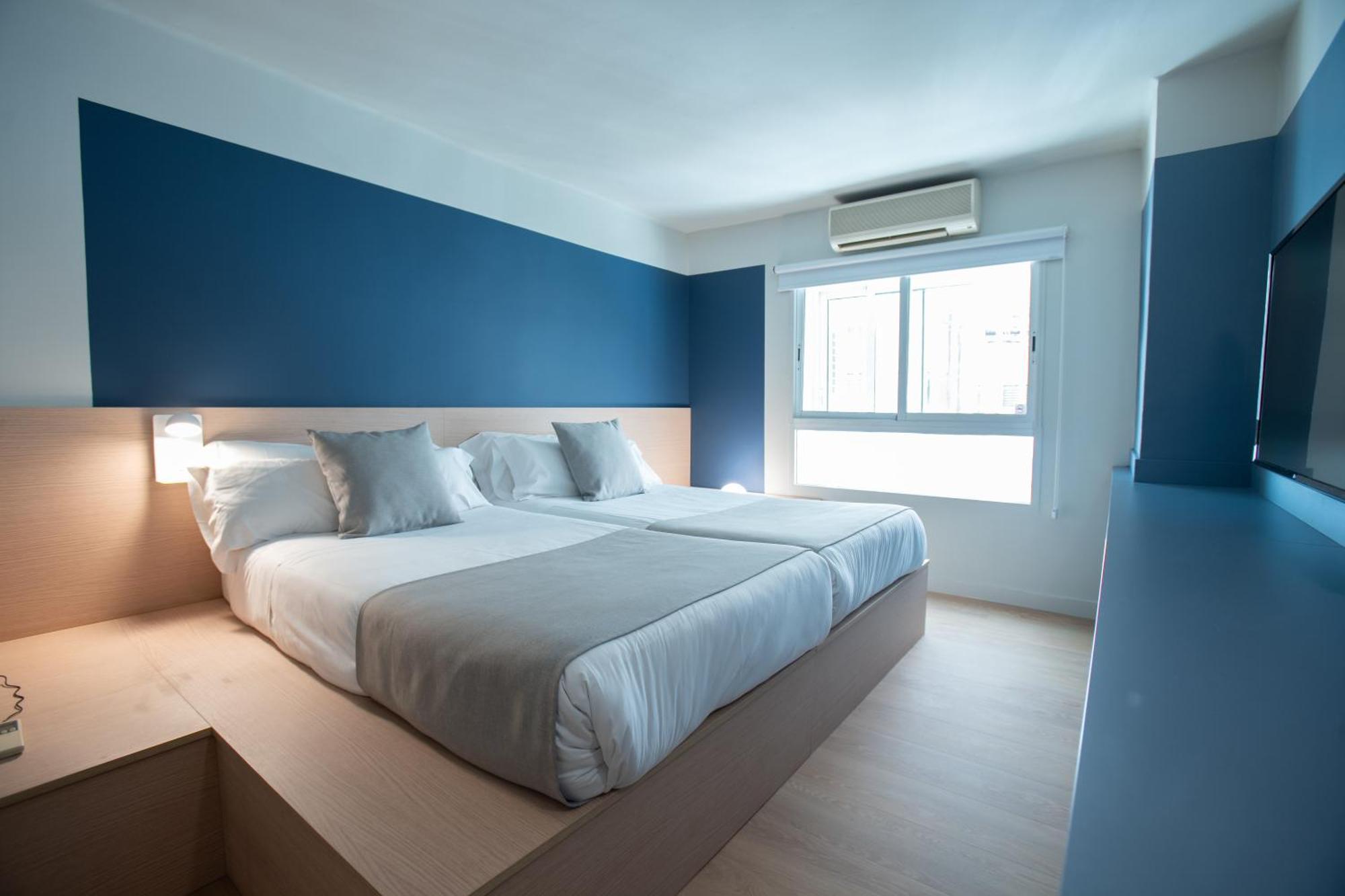 Olympia Consul Del Mar Hotell Valencia Exteriör bild