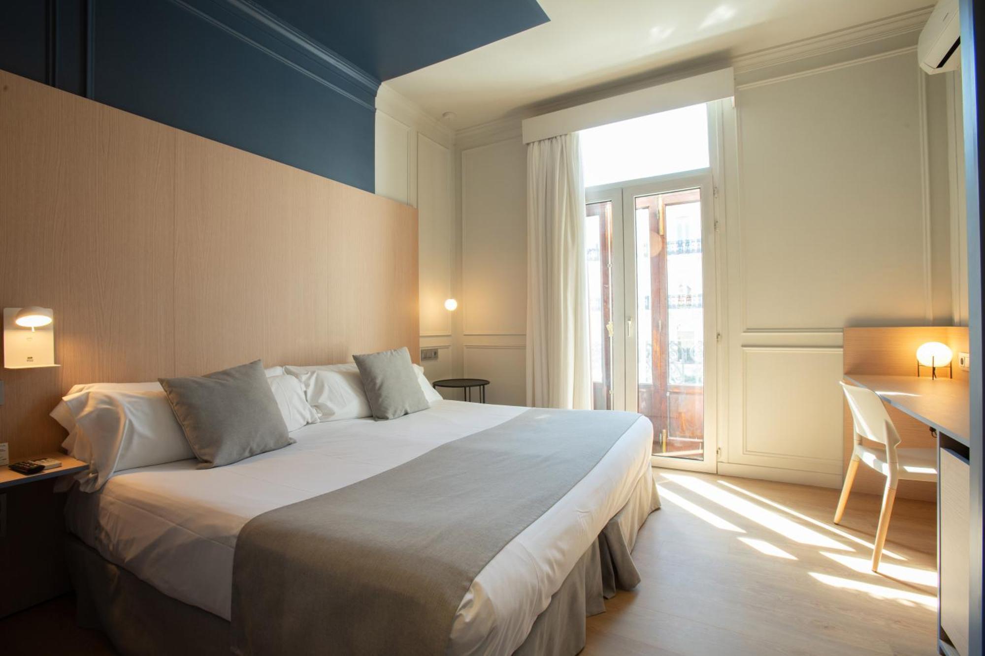 Olympia Consul Del Mar Hotell Valencia Exteriör bild