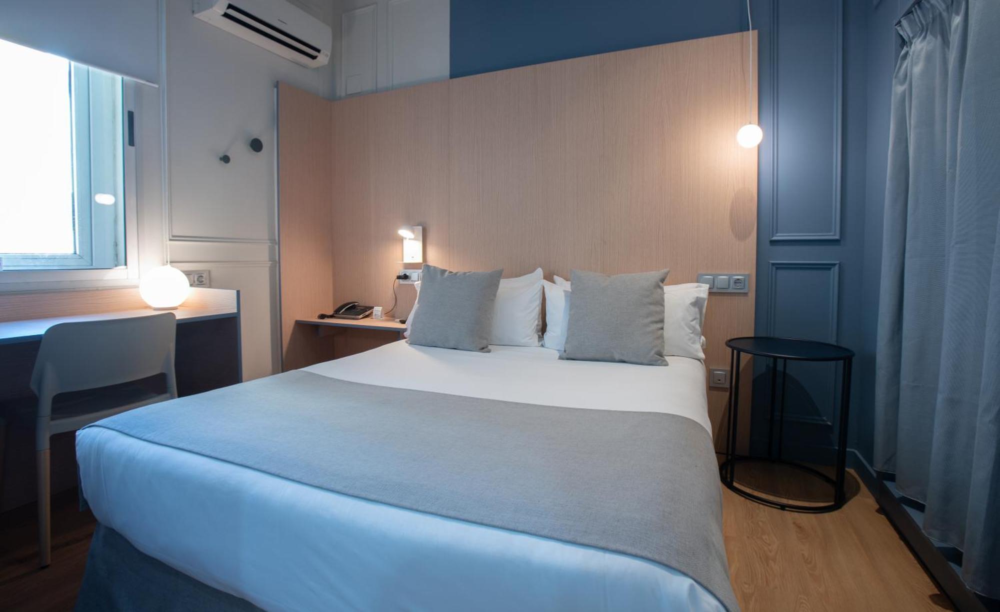 Olympia Consul Del Mar Hotell Valencia Exteriör bild